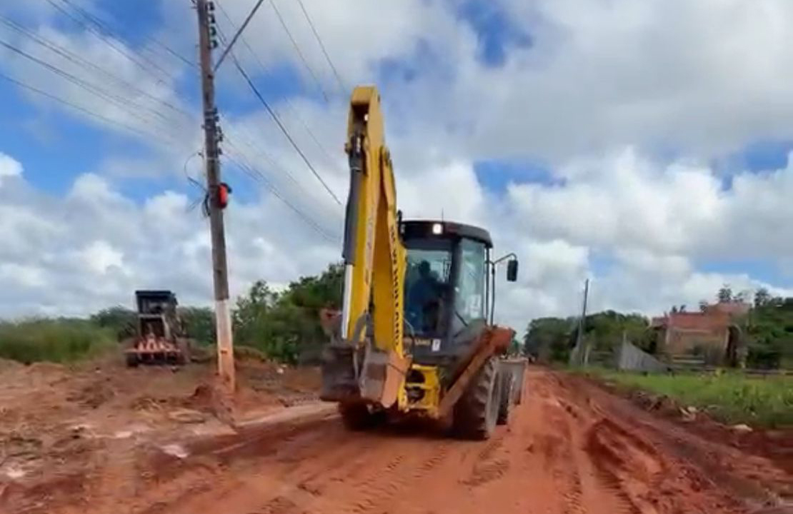 Pavimentação na avenida Ayrton Senna avança com recursos de Acácio Favacho – Diário do Amapá