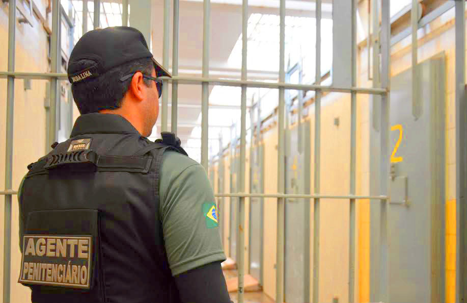 Polícia Penal aprova greve e sistema penitenciário de segurança máxima entra em alerta