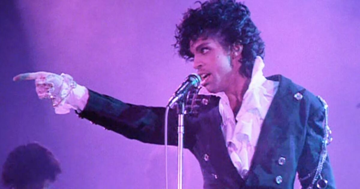 Morte de Prince, um dos artistas mais influentes do pop, completa uma década