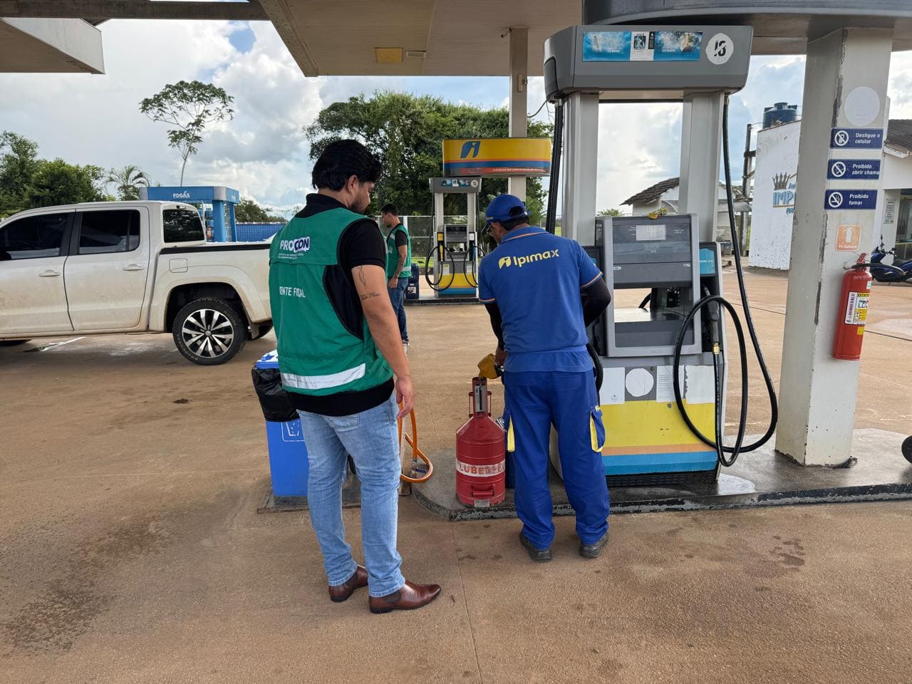 Procon intensifica fiscalização contra preços abusivos de combustíveis no Acre
