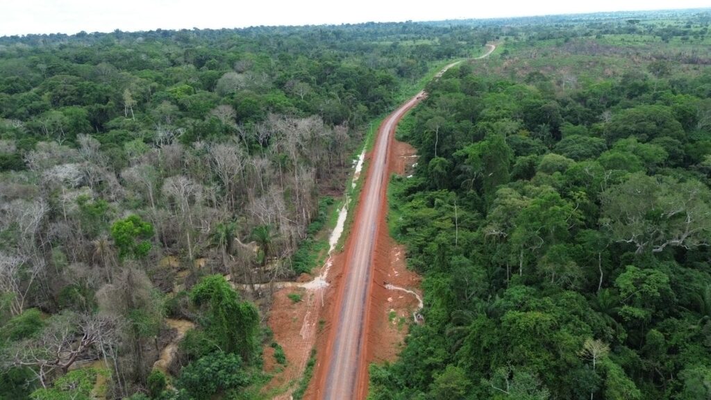 MP apura abertura de 24 mil km de estradas no Acre; entenda