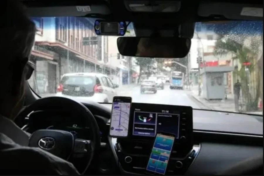 Justiça condena app de transporte por erro em Pix de corrida em Manaus