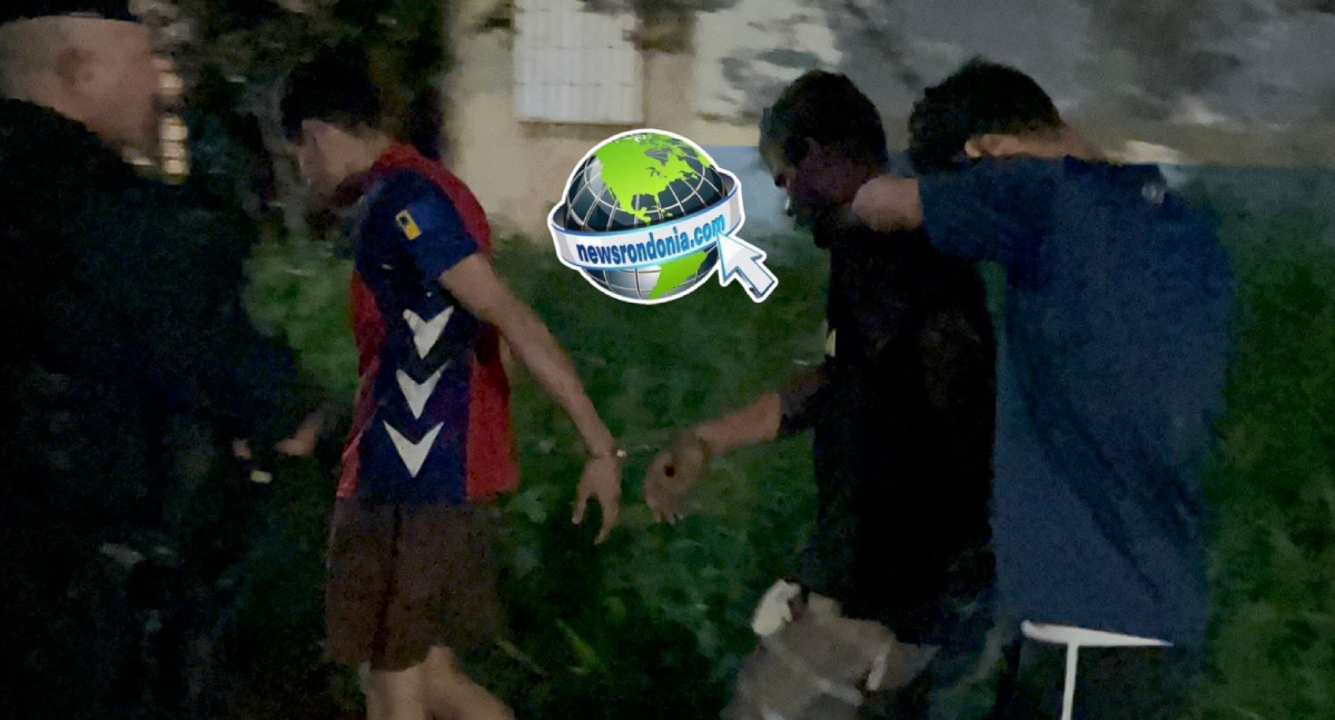 Trio é preso fazendo furto em escola abandonada na zona leste