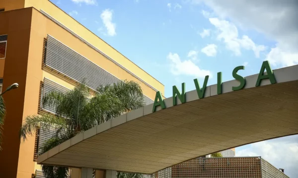 Anvisa aprova nova opção de tratamento para psoríase e doença de Crohn