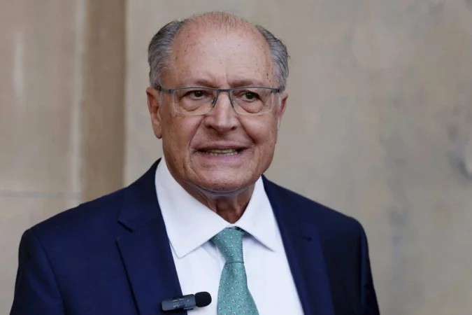 Alckmin lamenta rejeição de Messias e fala em “troca-troca” no Congresso