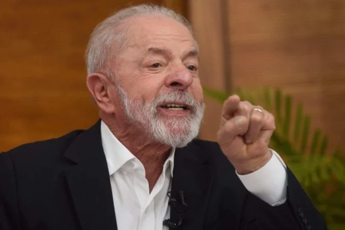 Lula passa por avaliação médica em São Paulo e apresenta recuperação satisfatória, diz hospital