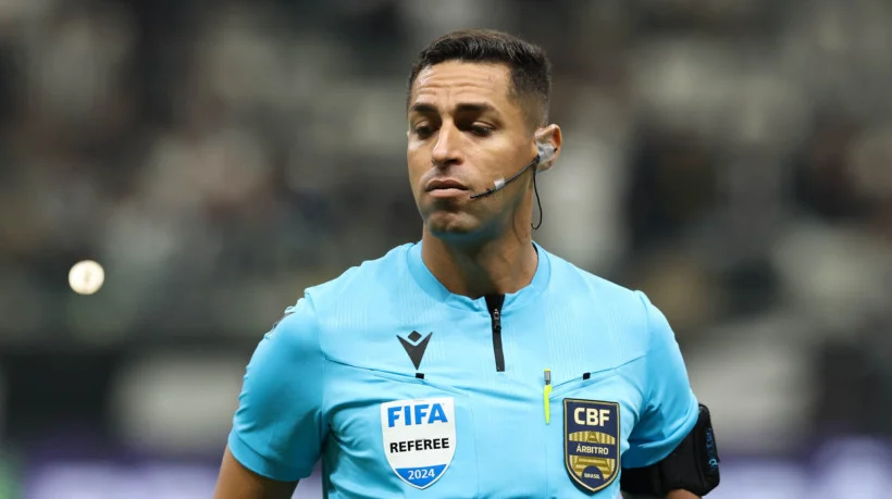 CBF define arbitragem Fifa para Remo x Athletico