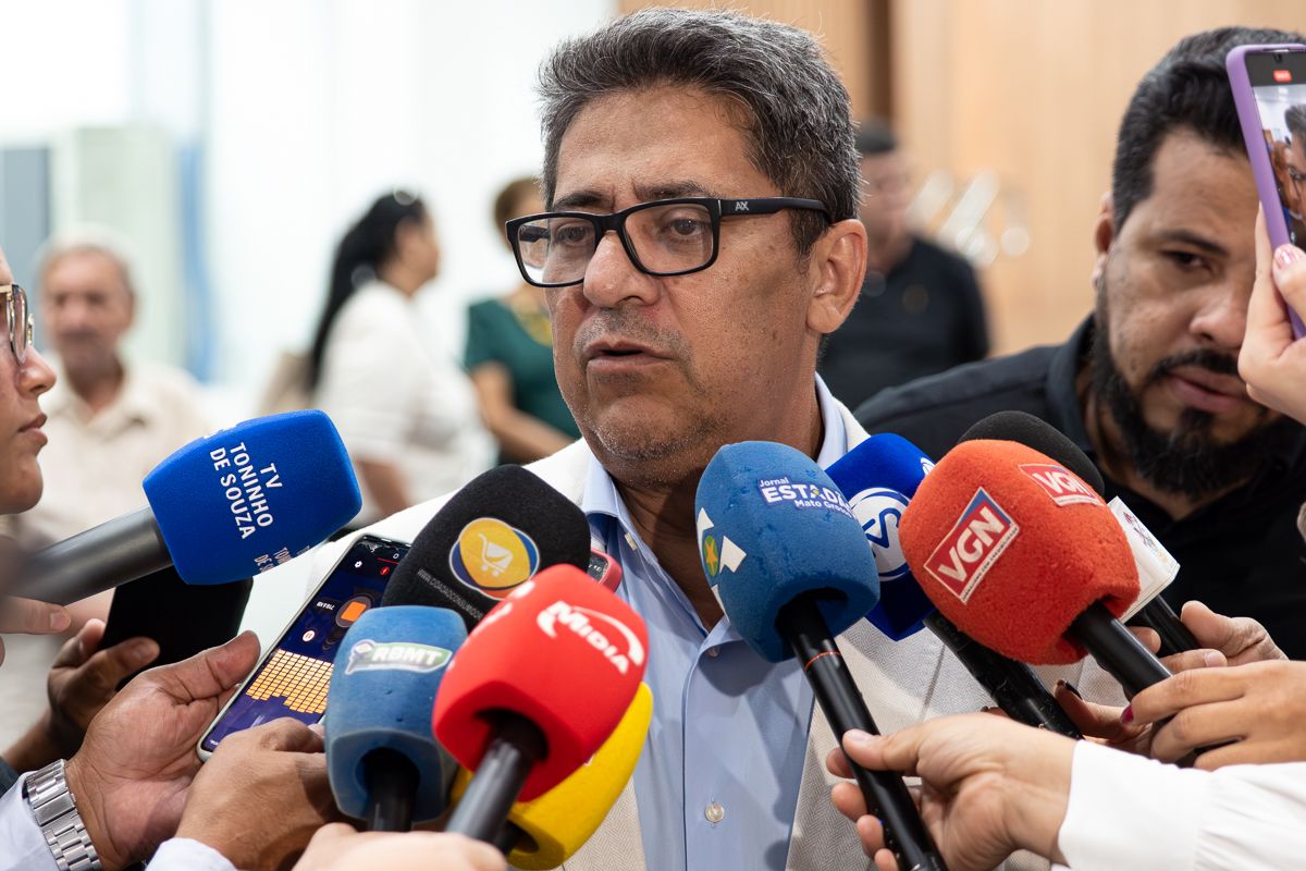 Não afeta articulação; PL não é filho de pai assombrado