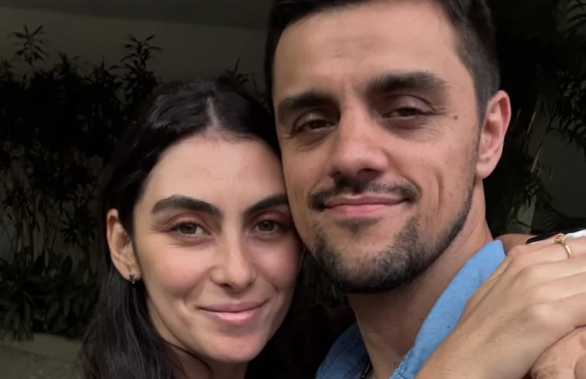 Esposa de Felipe Simas atualiza estado de saúde após cirurgia…