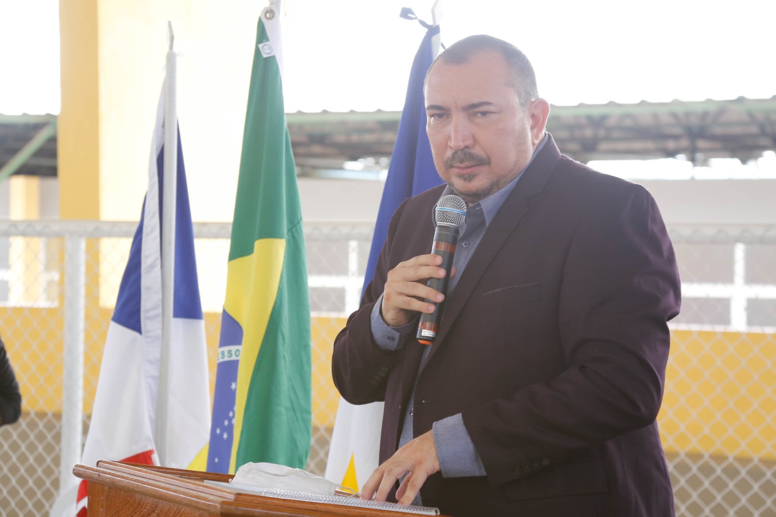 Sampaio nomeia ex-prefeito Jairo Ribeiro como secretário interino