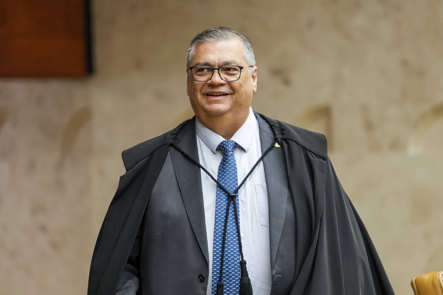 Decisão de Dino já vale e pode impactar disputa pelo Governo, confirma especialista