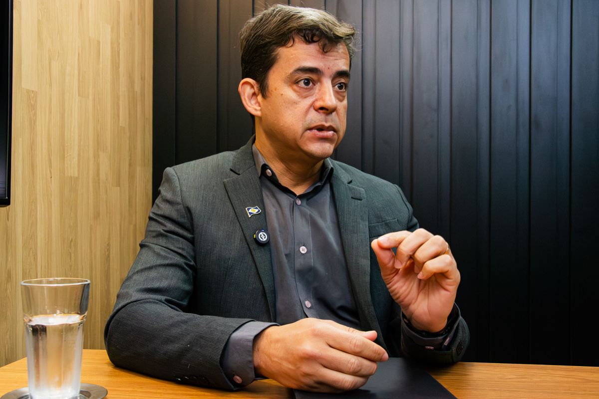 Secretário admite falha na regulação da saúde e aponta saída…