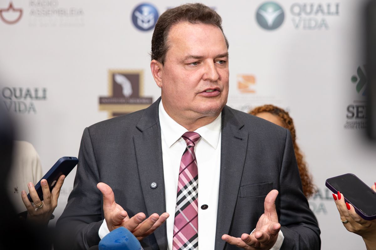 Max admite sondagem ao Governo após crescimento em pesquisas …
