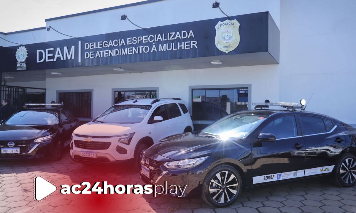 Governo do Acre entrega armamento e veículos à DEAM