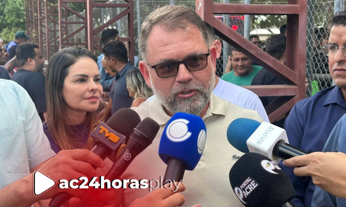 Alysson anuncia ações emergenciais para famílias atingidas na Baixada da Sobral