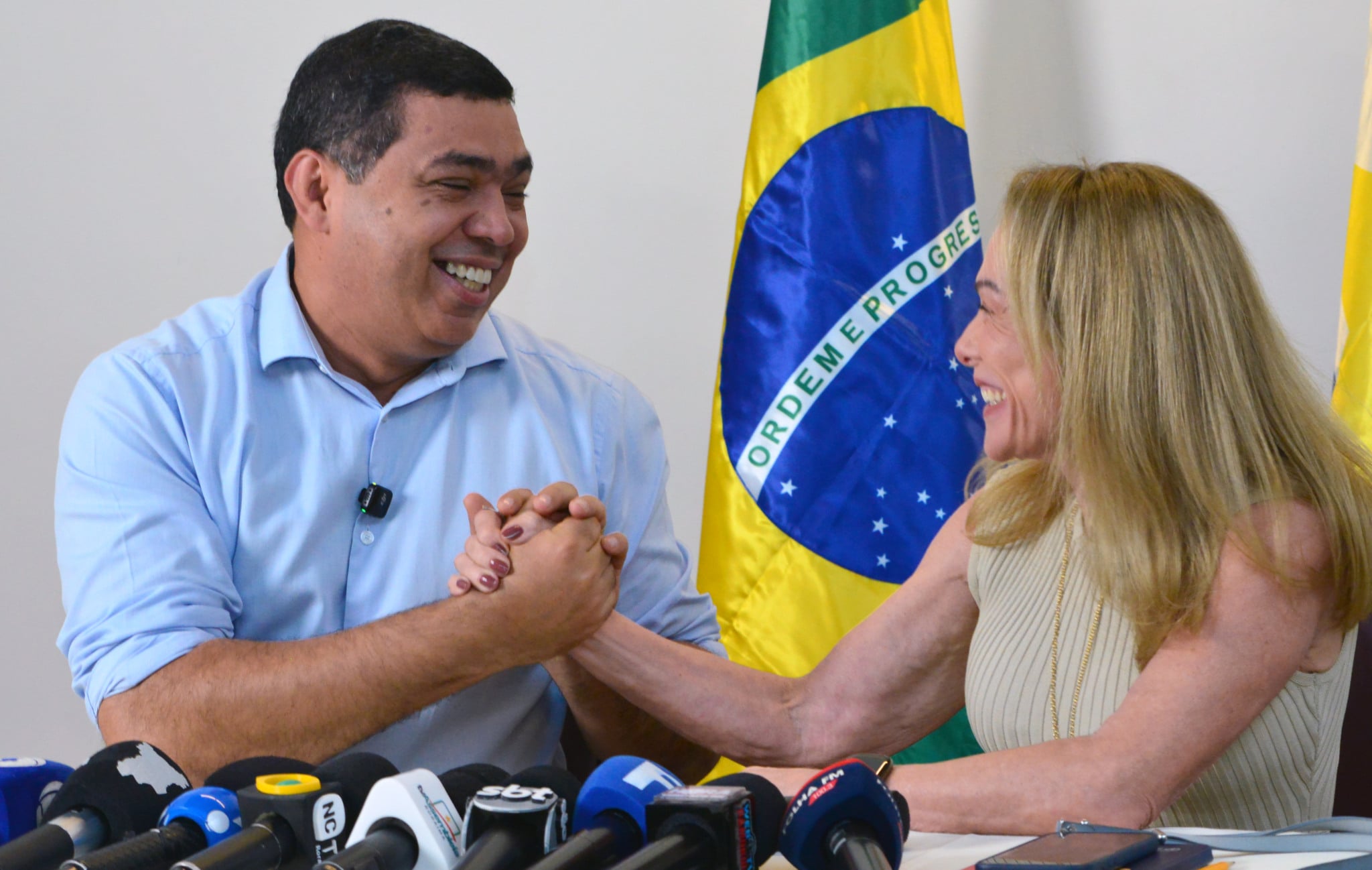 Teresa se diz triste com Arthur, nega pedir saída de aliados na Prefeitura e garante apoio a Sampaio até se Denarium apoiá-lo