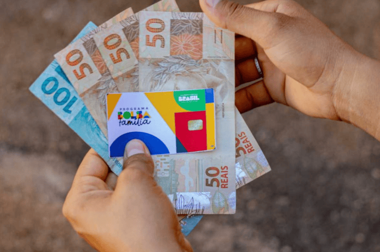 Acre está entre os estados com mais famílias atendidas pelo Bolsa Família, aponta IBGE