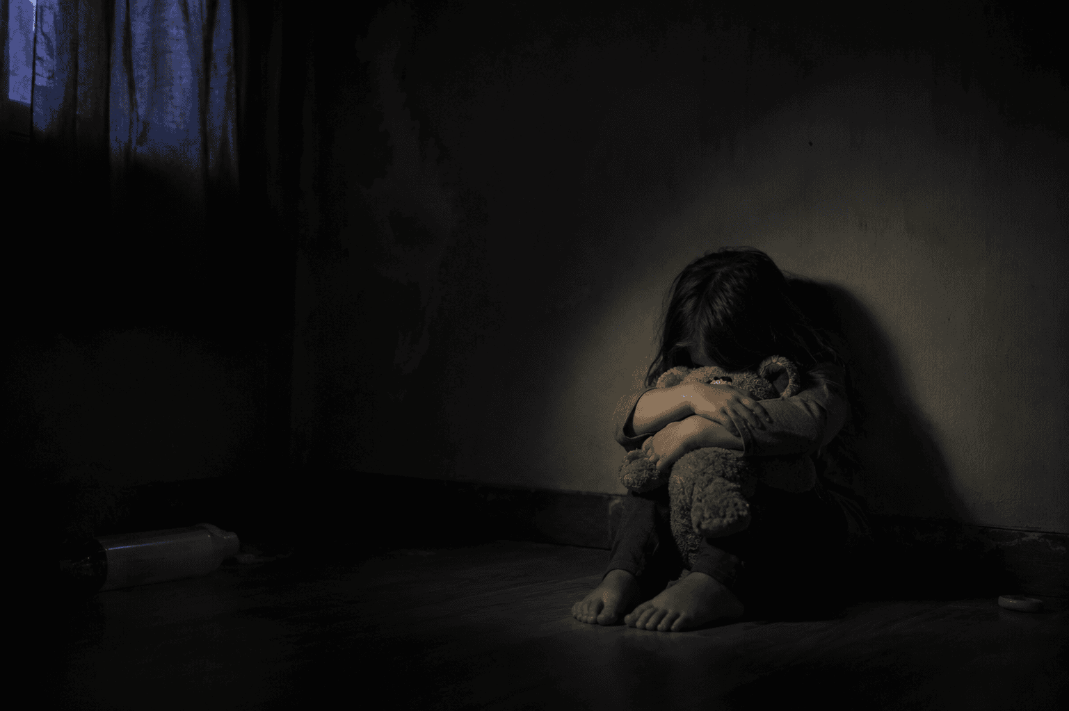 Acre registra mais de 1,5 mil vítimas de estupro de vulnerável; especialista alerta para sinais de abuso infantil
