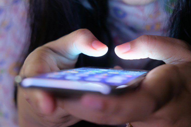 Justiça aplica ‘Lei Felca’ e proíbe reativação de conta de criança no Instagram