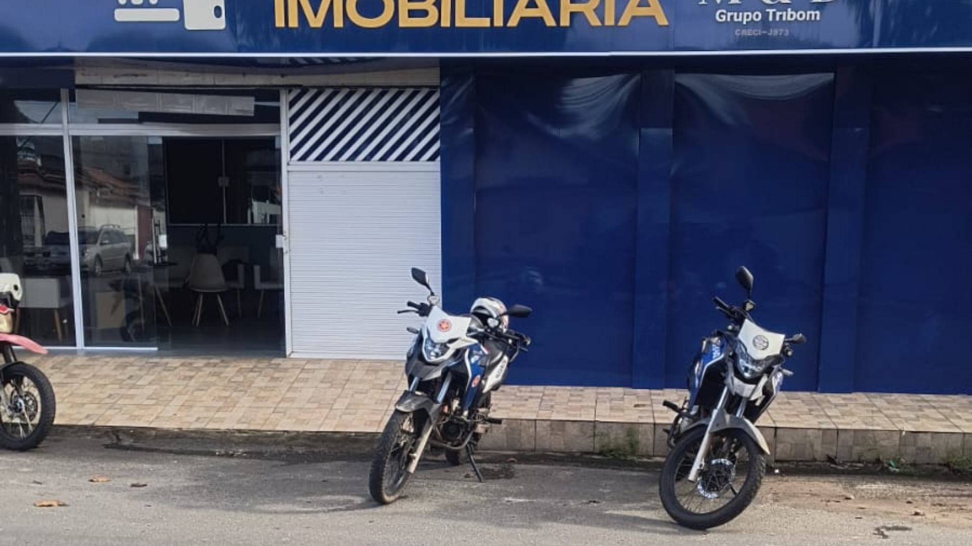 Discussão entre casal termina com mulher baleada e homem morto na Cohab