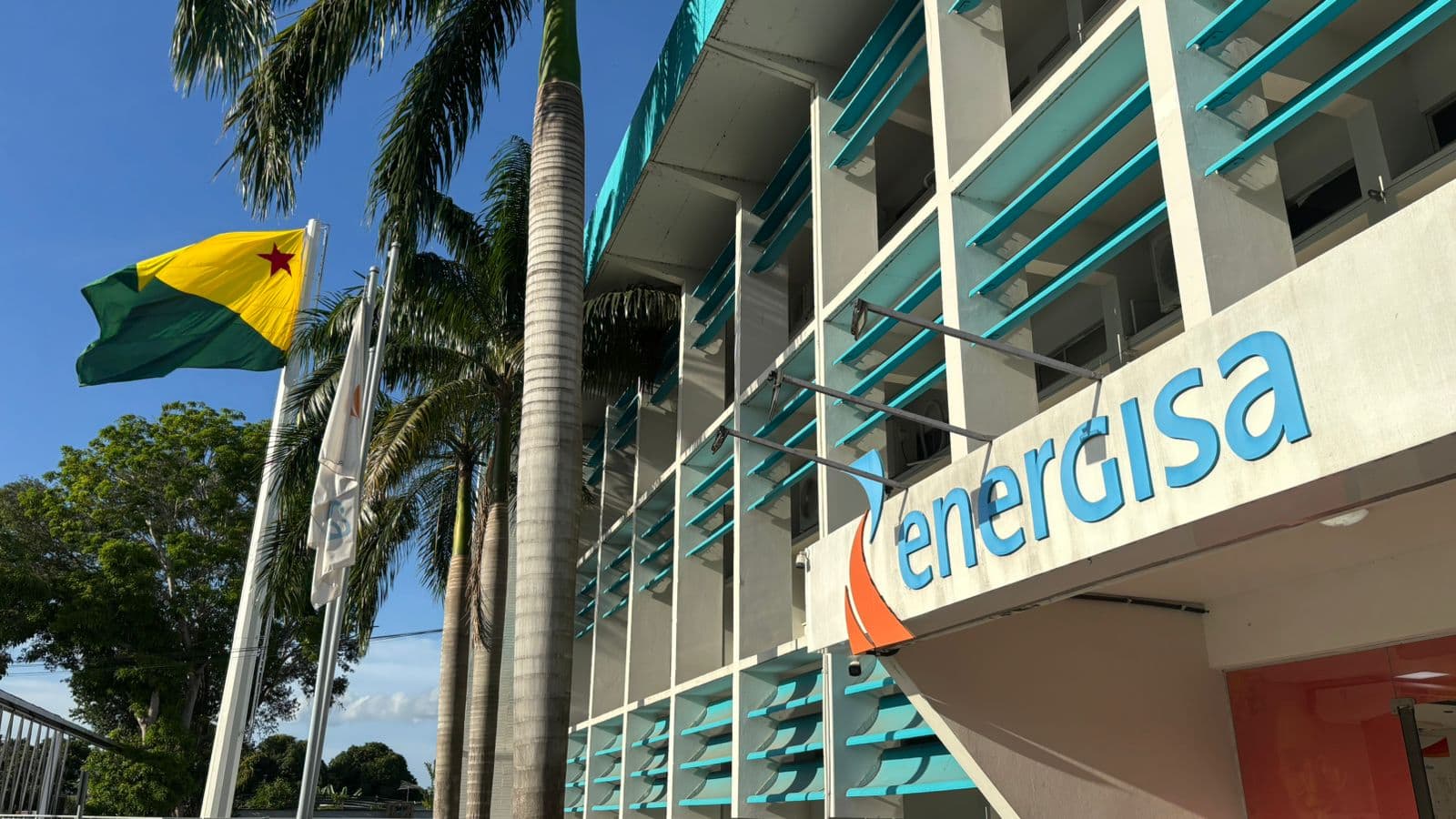 Jogo do Brasil: Energisa reforça equipes e faz alerta para evitar acidentes e quedas de energia