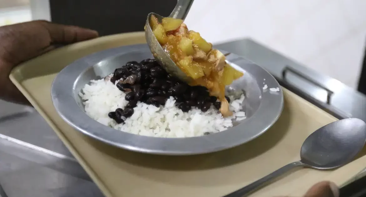 Governo do RJ cria observatório da fome em homenagem a Betinho
