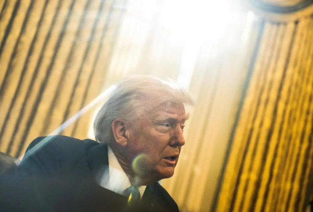 “O que diabos está acontecendo?”: governo Trump divulga arquivos secretos sobre OVNIs nos EUA