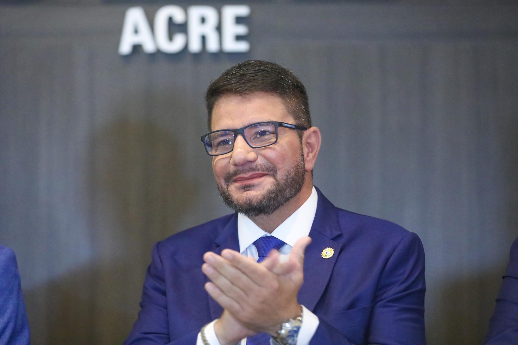 “ninguém pode ganhar no tapetão”