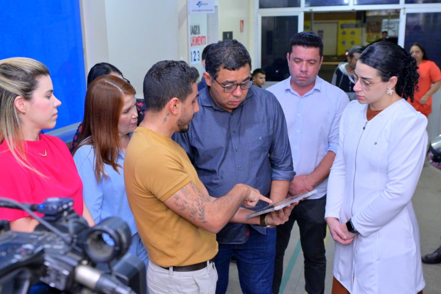 Governador interino anuncia ampliação de serviços de atendimento no Cosme e Silva