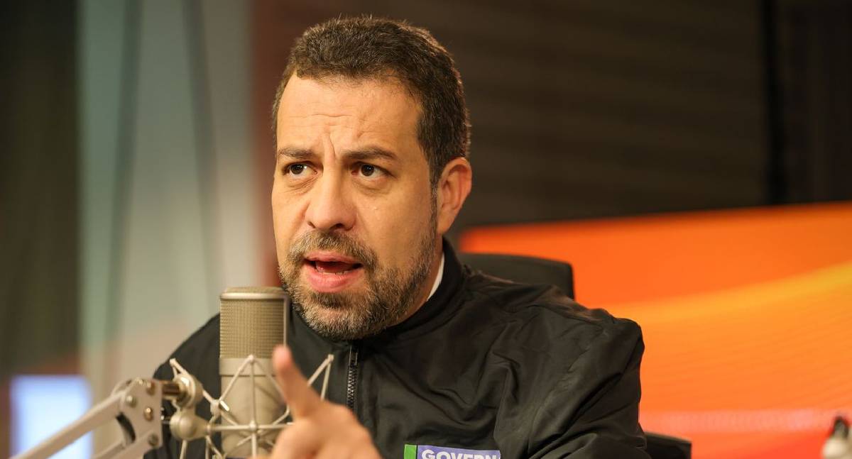 Boulos critica “terrorismo econômico” sobre fim da escala 6×1