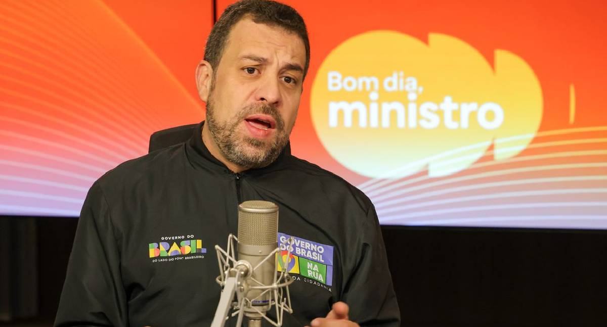 Boulos critica juros altos e defende novo Desenrola