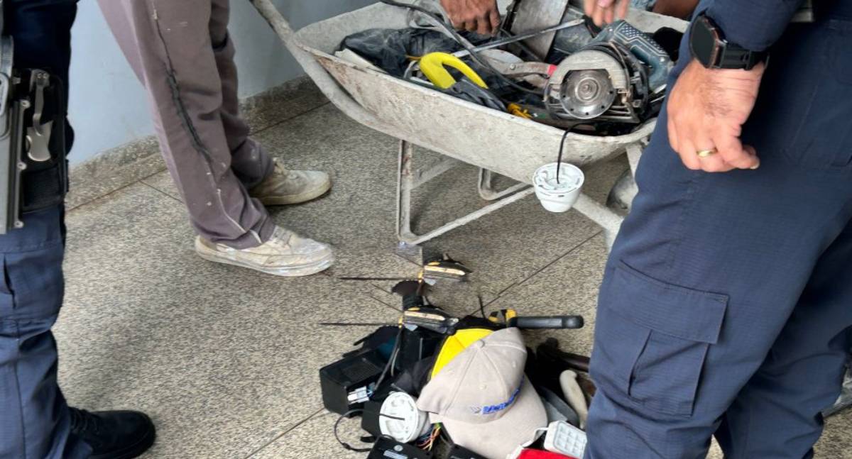 Polícia Militar recupera materiais furtados de obra e prende dois suspeitos em Ji-Paraná