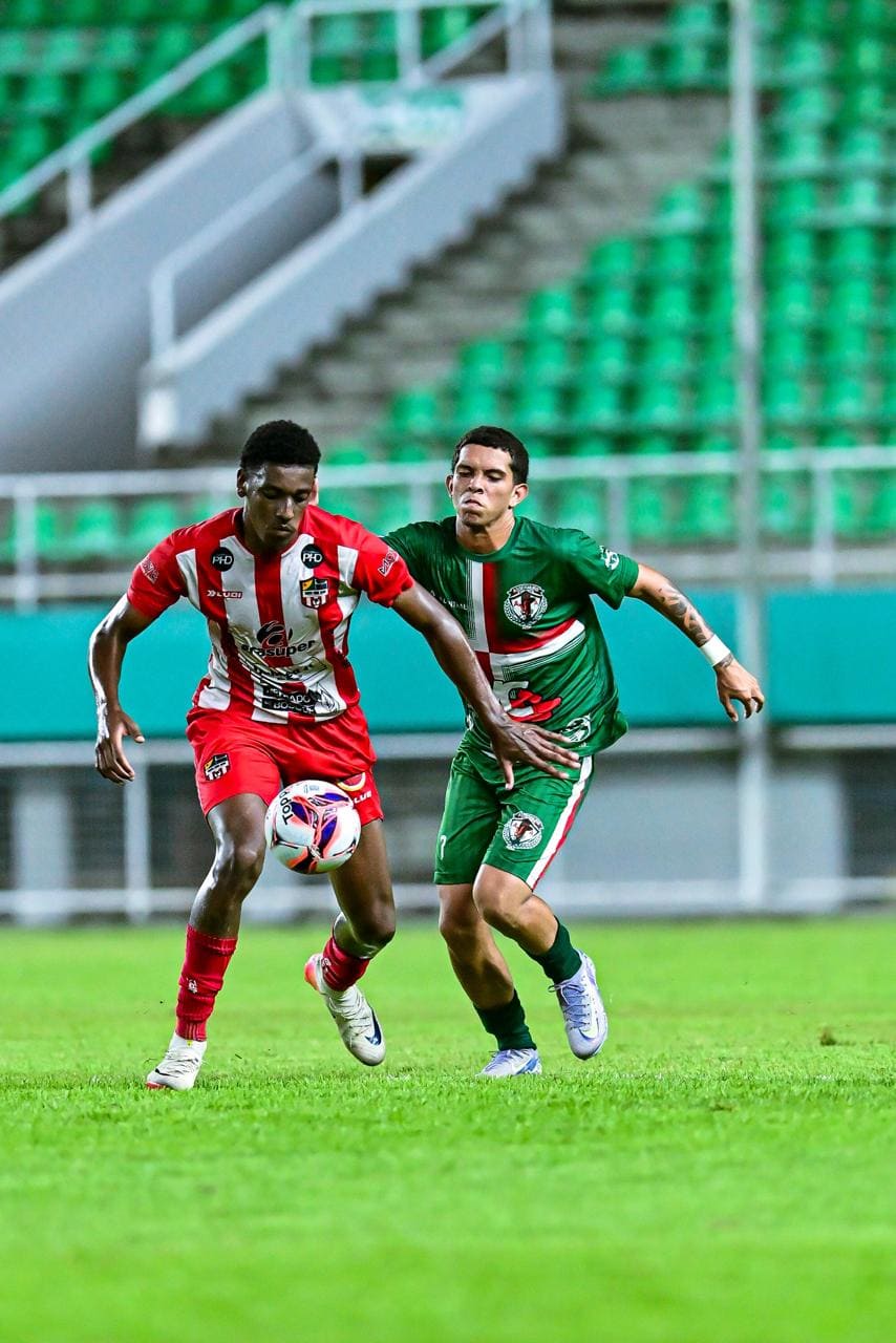 Santa Cruz joga contra o Andirá com total favoritismo
