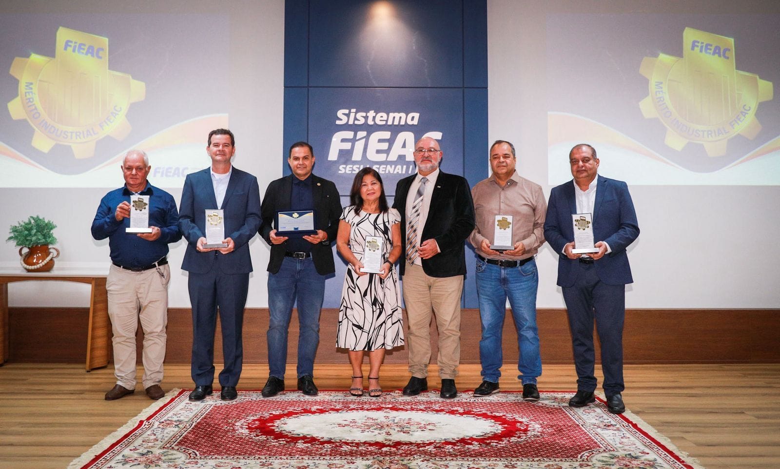 FIEAC homenageia empresários e personalidades que fortalecem o Acre