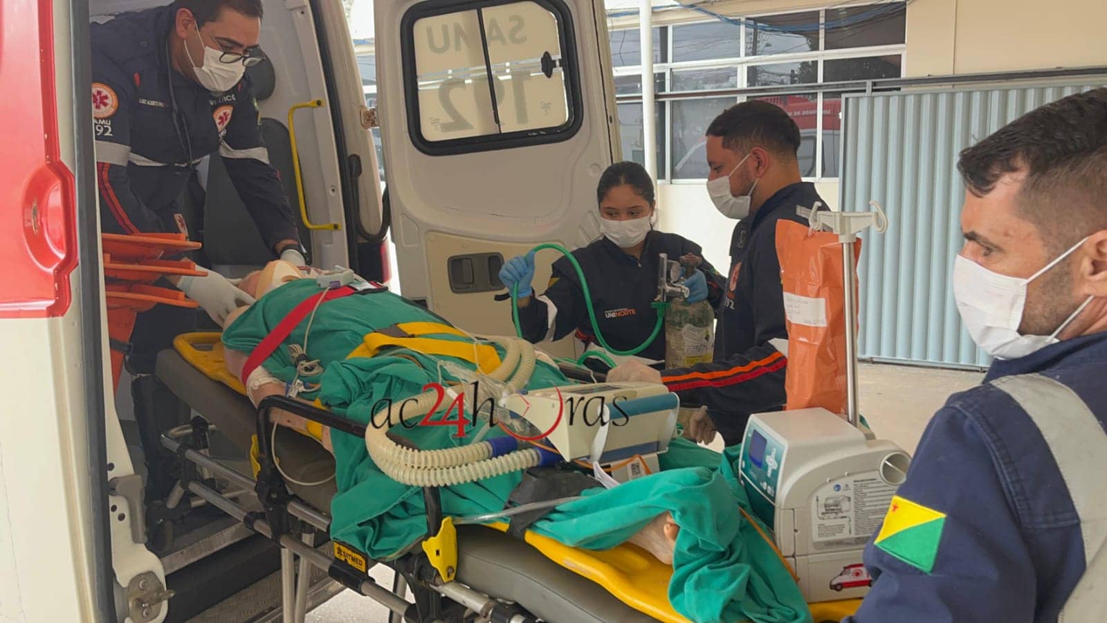 Idoso fica em estado grave após colisão entre moto e caminhão em Senador Guiomard