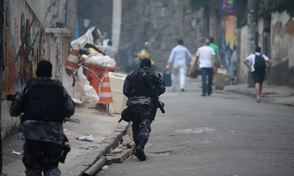 Operação contra o tráfico deixa cinco mortos no Rio de Janeiro