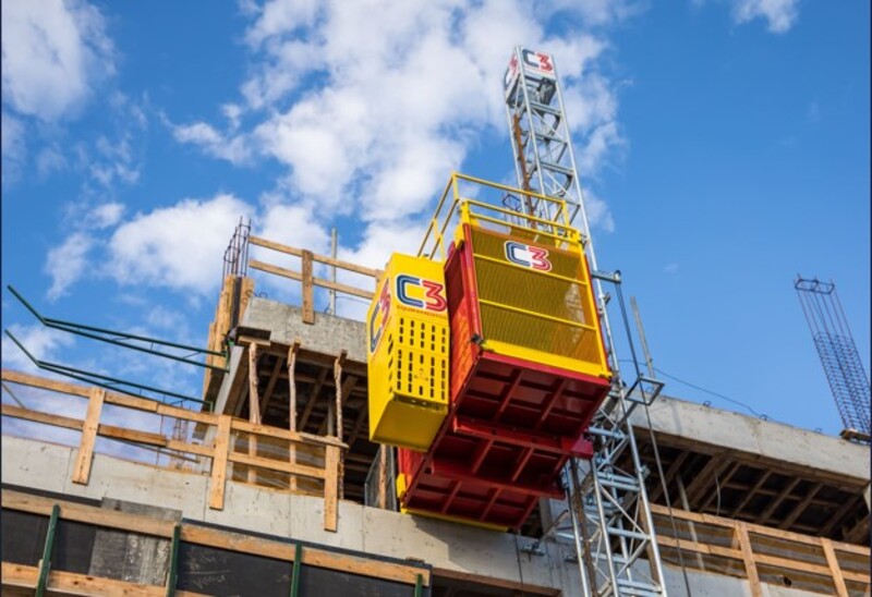 Por que algumas construtoras conseguem acelerar obras sem aumentar a equipe?