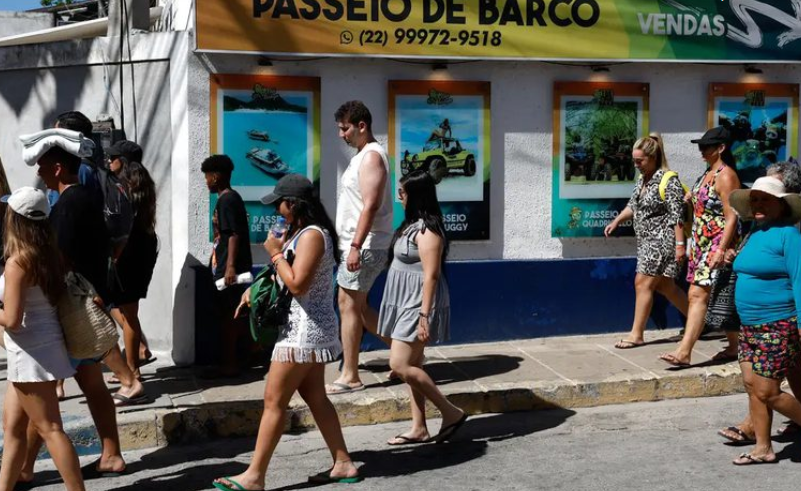 Gastos de turistas estrangeiros no Brasil crescem 9,5% e batem recorde