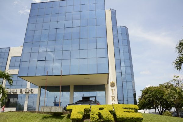 TRE-RR declara que seguirá determinação do STF sobre prazo de desincompatibilização