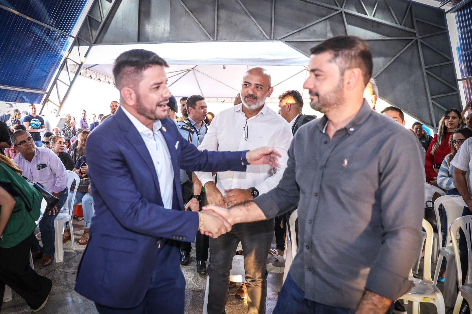 O complicado jogo do Senado
