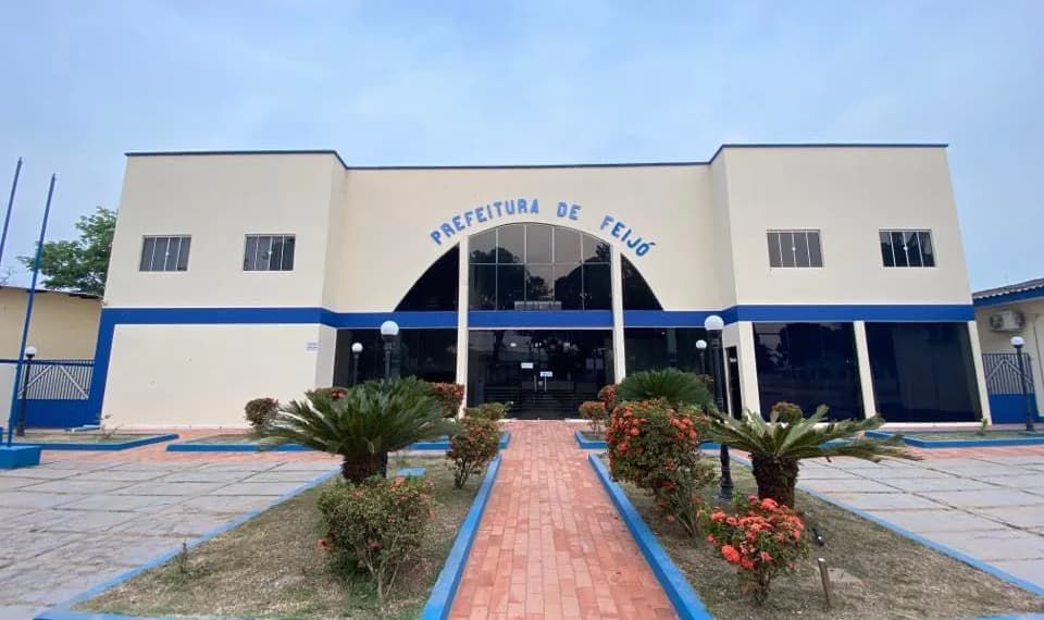 TCE aponta rombo em gestão de ex-prefeito