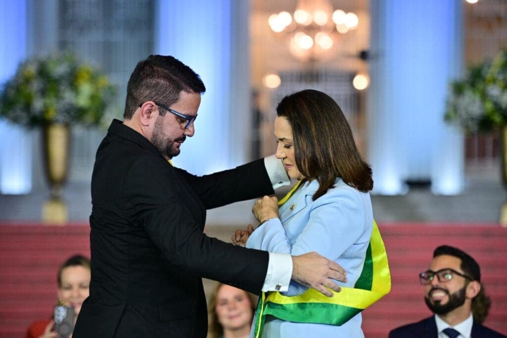 Para Gladson, o combinado não custa caro!