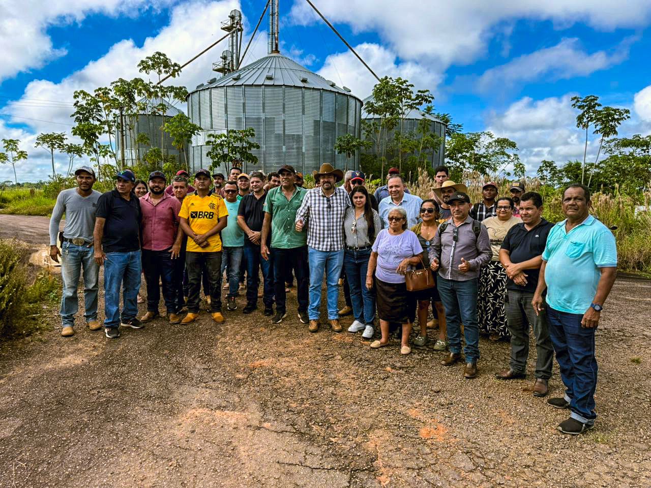 Deputado Manoel Moraes visita Transacreana, e busca reativação de silos e melhorias nos ramais