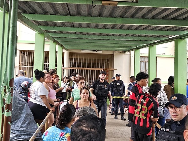 Ministro da Educação anuncia envio de equipe especializada após ataque em escola de Rio Branco