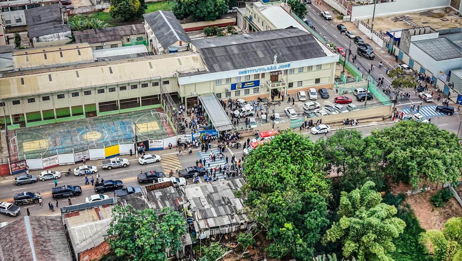 Em ato de solidariedade, caminhada pelas vítimas do Instituto São José acontece nesta quinta