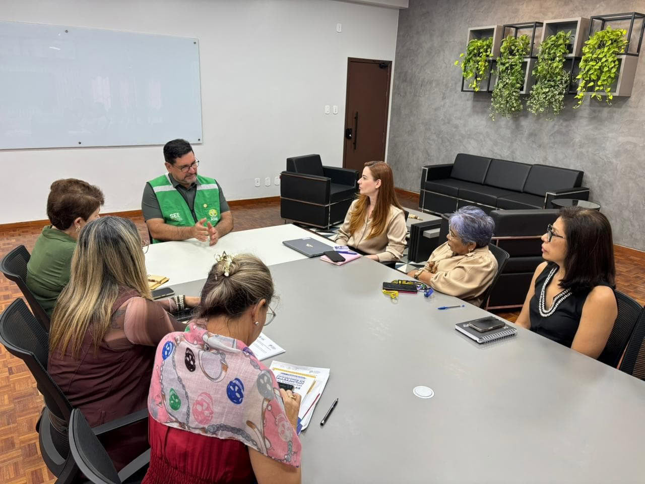 MEC envia equipe ao Acre após tragédia no Instituto São José e governo define plano para retorno das aulas