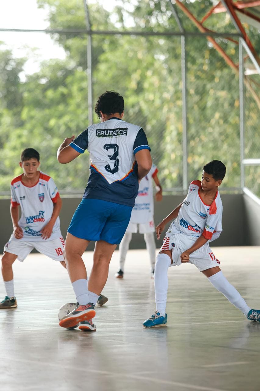 Fluminense da Bahia e PSC fecham fase de classificação do Estadual Sub-15