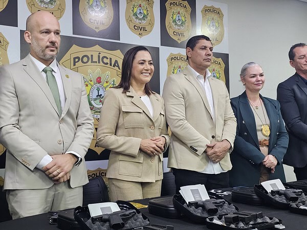 Governo entrega viaturas e armamentos para reforçar atuação da Polícia Civil no Acre