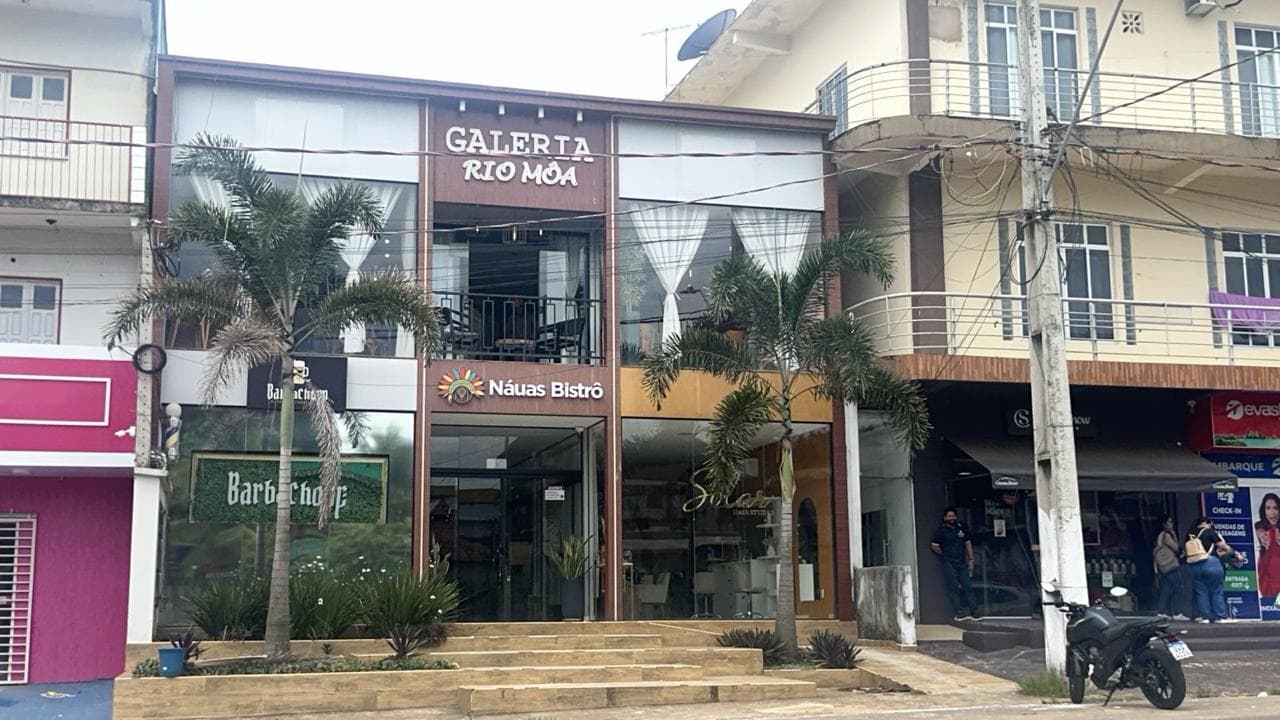 Galeria é evacuada após apresentar rachadura em Cruzeiro do Sul