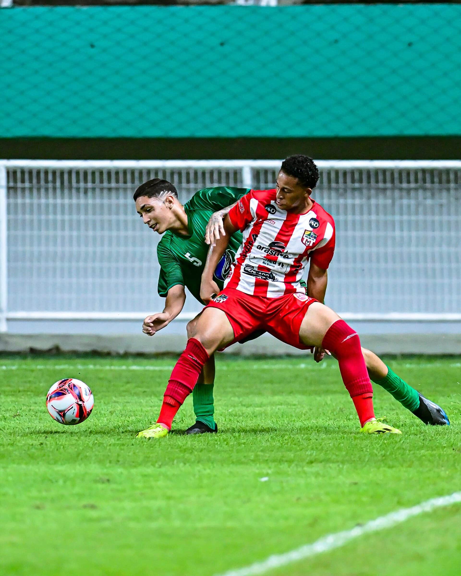 Santa Cruz “perde” Vini e Abel para o confronto diante da Assermurb